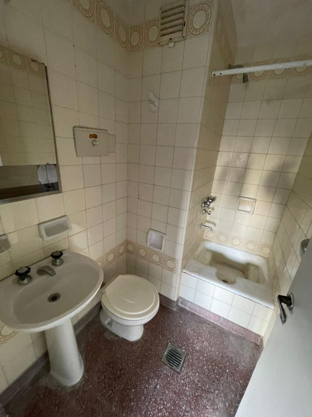 e0147009-cc76-4350-8222-e52414eb1ed8