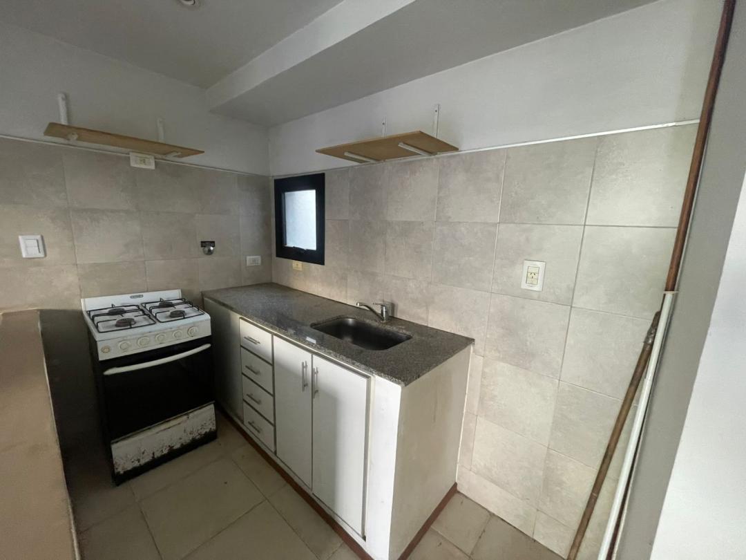 775aca52-e4dd-4599-8d79-bb7b0e3049e9