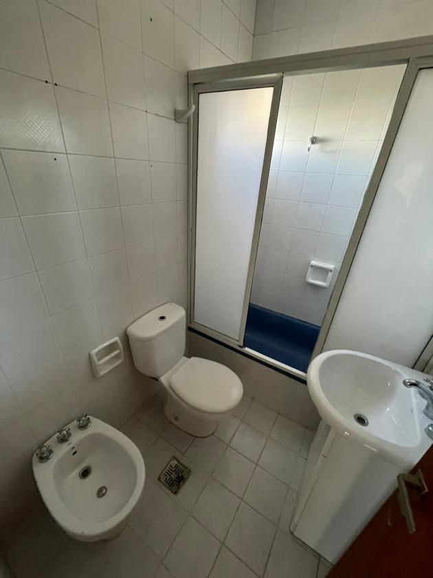 ec220eb6-402b-4418-b39c-265f6c953ec0