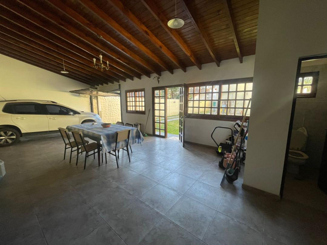 549a21d8-97d2-4d67-be3f-f39434202961