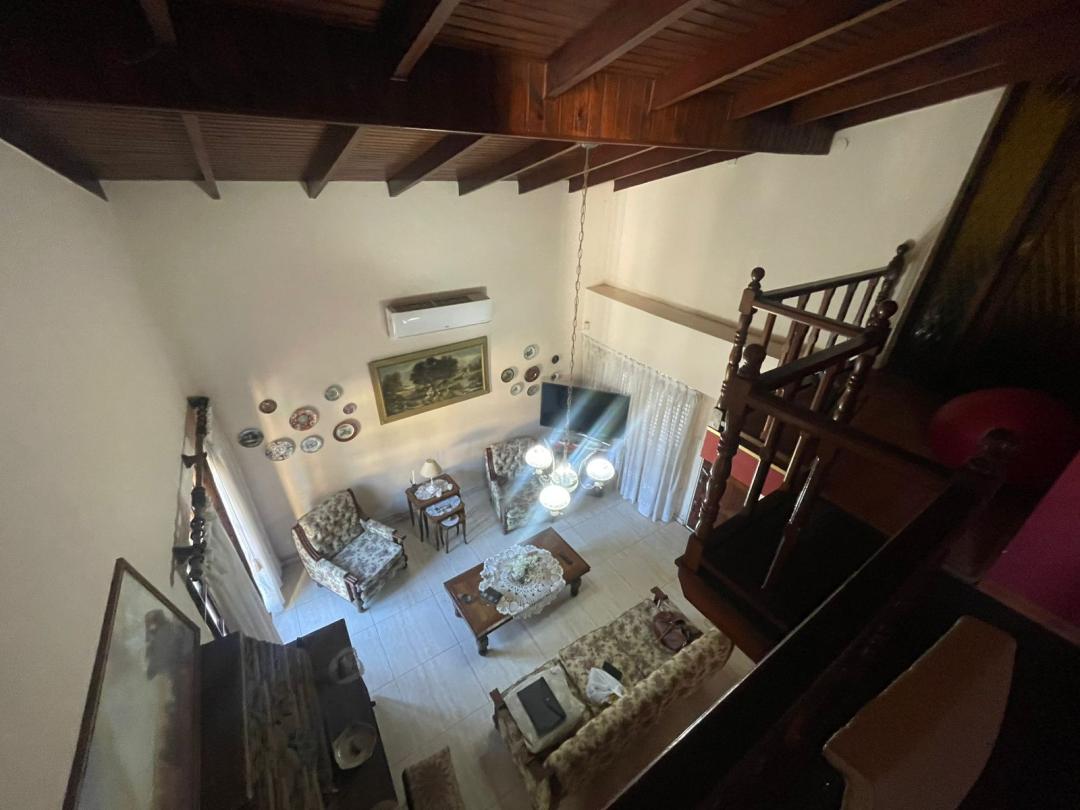 c140fdfe-6b8b-4520-8380-a290819d2760